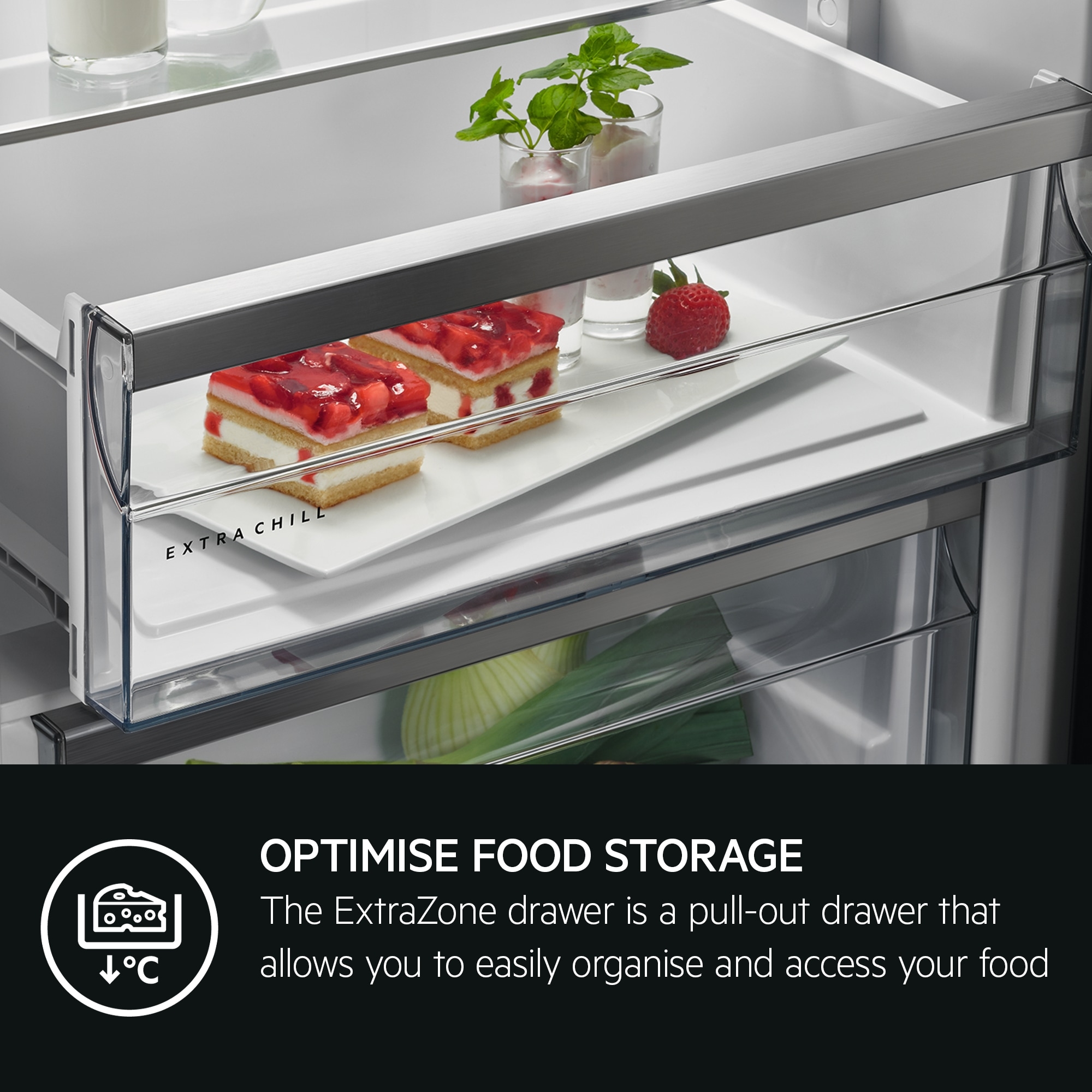 AEG 177cm Series 7000 Integrated 70/30 Frost Free Fridge Freezer NSC7C181DS AEG 177cm Series 7000 Integrated 70/30 Frost Free Fridge Freezer NSC7C181DS