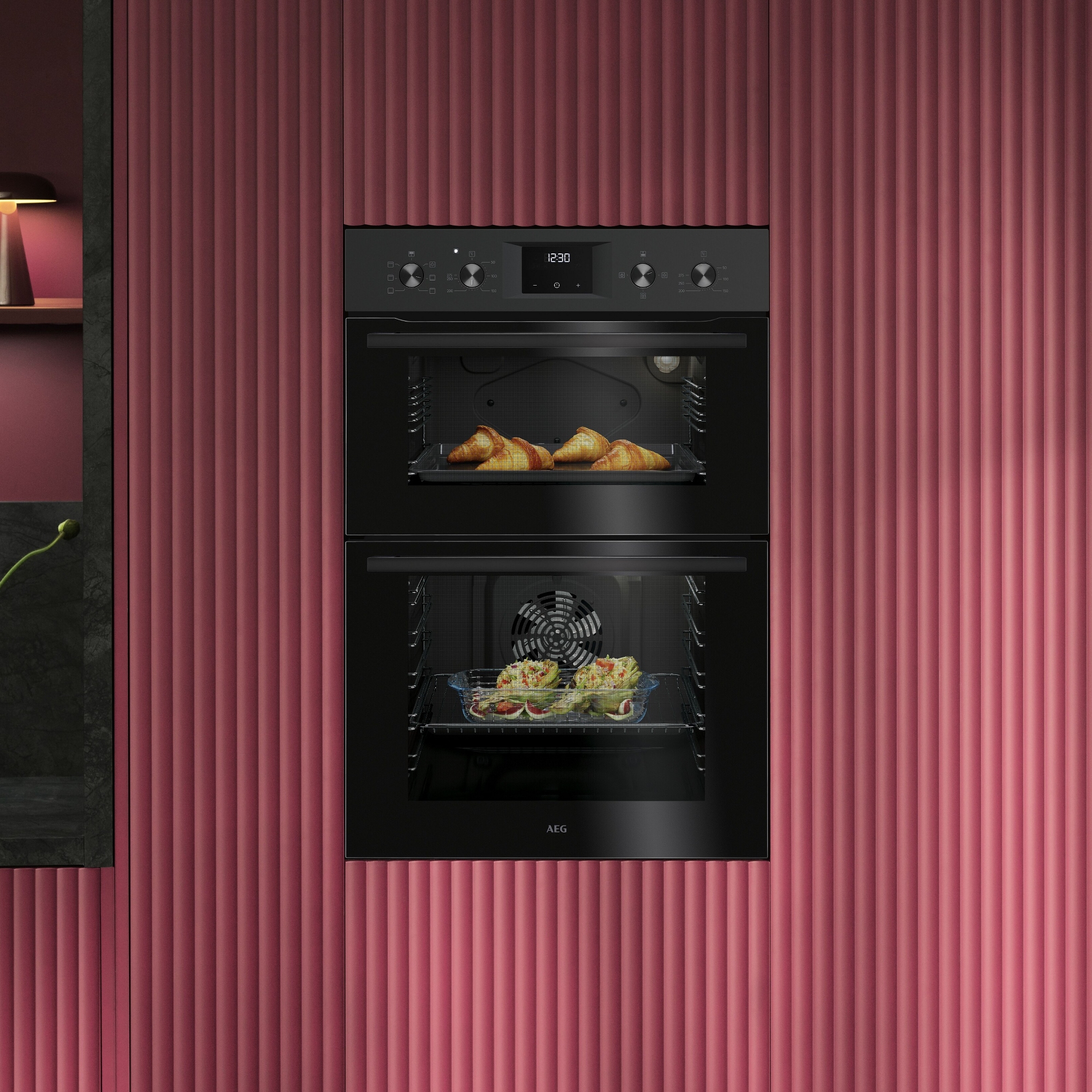 AEG Series 6000 SurroundCook Built-in Double Oven OU5NP20B - Black AEG Series 6000 SurroundCook Built-in Double Oven OU5NP20B - Black