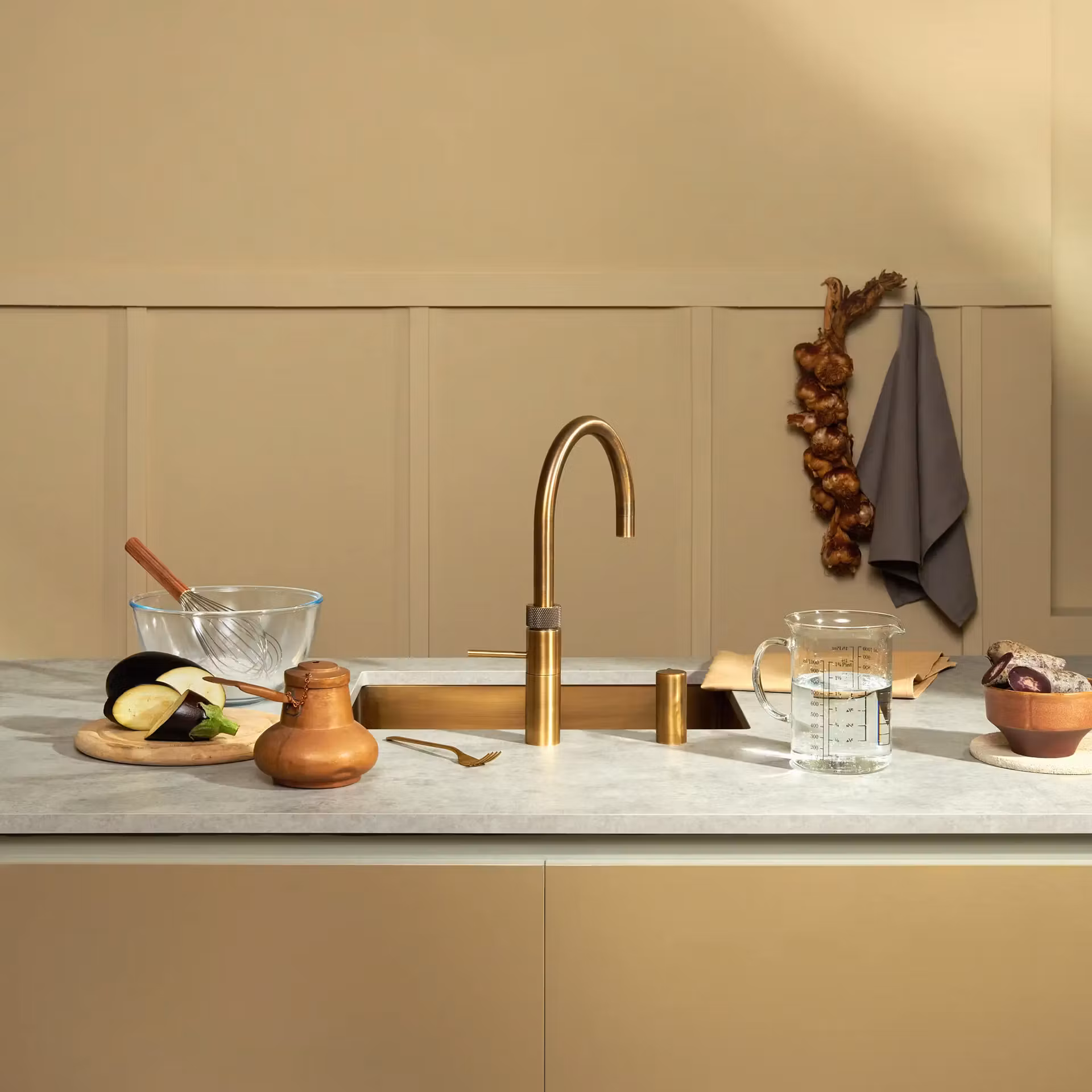 Quooker Combi+ Flex Boiling Water Tap COMBI+ FLEX PTN FXRPTN - Patinated Brass Quooker Combi+ Flex Boiling Water Tap COMBI+ FLEX PTN FXRPTN - Patinated Brass