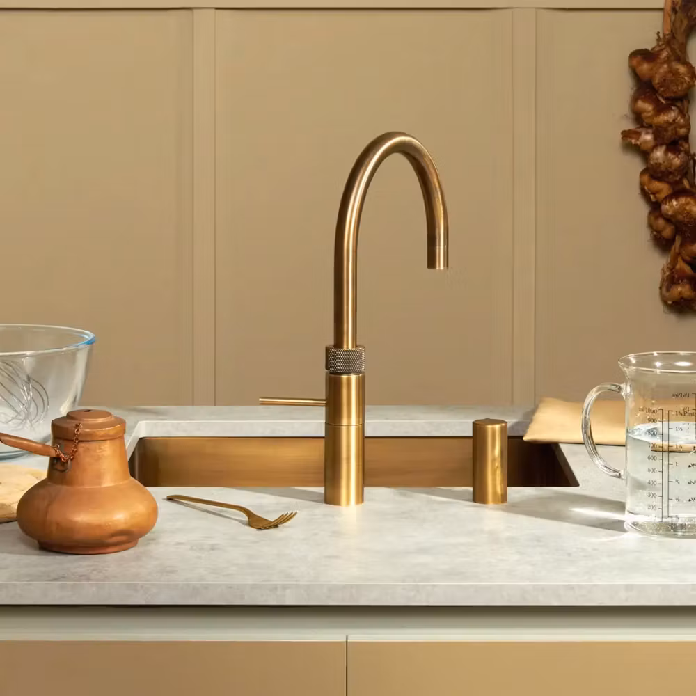 Quooker Round Fusion 3-in-1 Boiling Water Tap PRO3 FUSION ROUND PTN FNRPTB - Patinated Brass Quooker Round Fusion 3-in-1 Boiling Water Tap PRO3 FUSION ROUND PTN FNRPTB - Patinated Brass