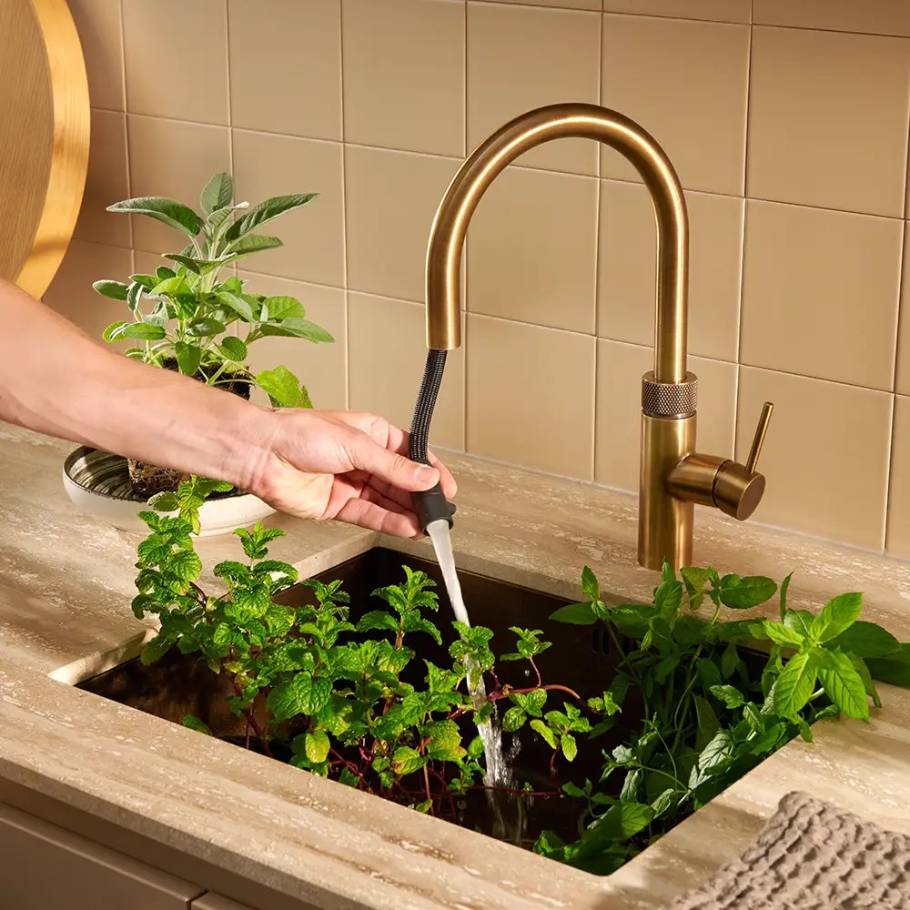 Quooker Combi Flex Boiling Water Tap COMBI 2.2 FLEX PTN FXRPTN - Patinated Brass Quooker Combi Flex Boiling Water Tap COMBI 2.2 FLEX PTN FXRPTN - Patinated Brass