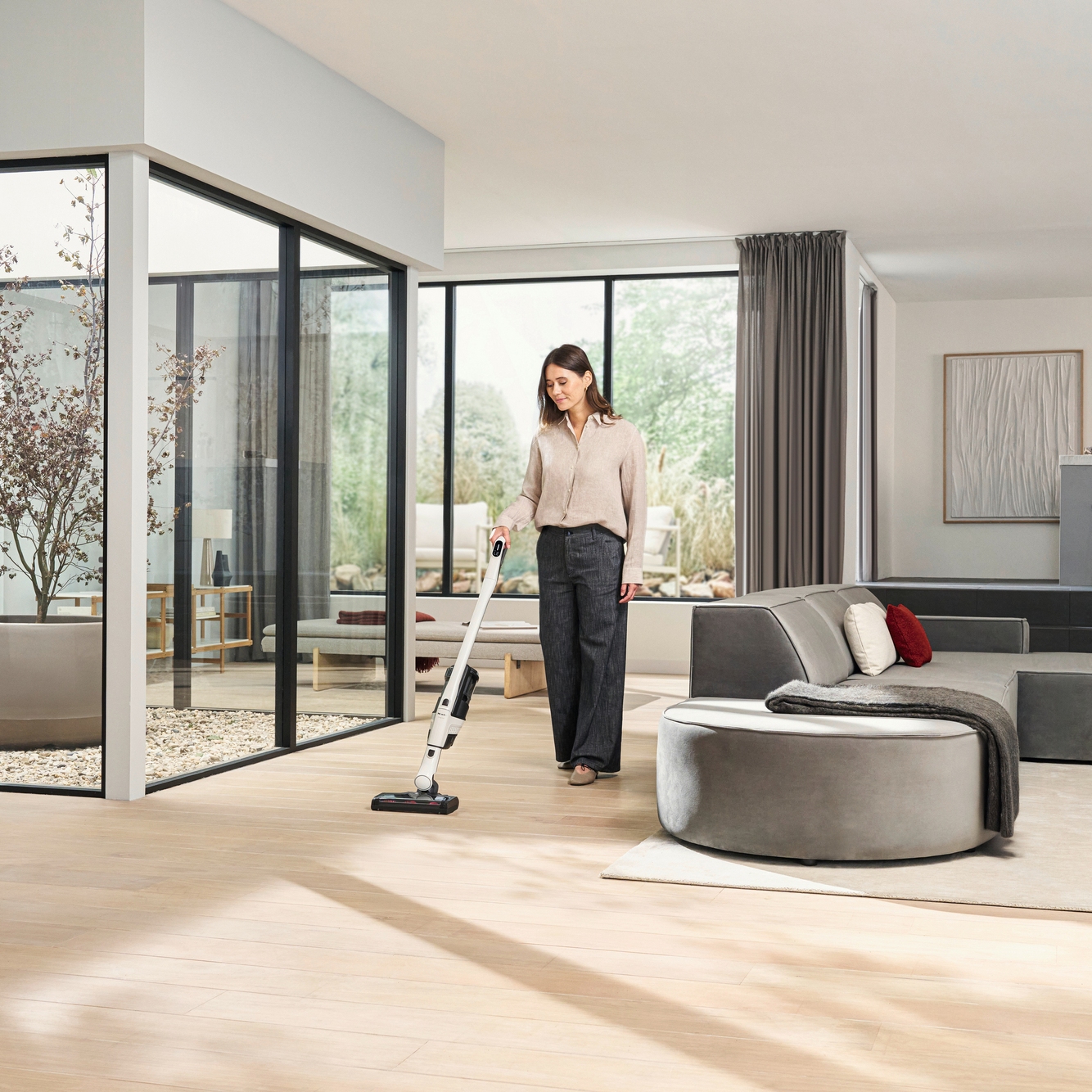 Miele Cordless Stick Vacuum Cleaner Triflex HX3 White - Brilliant White Miele Cordless Stick Vacuum Cleaner Triflex HX3 White - Brilliant White