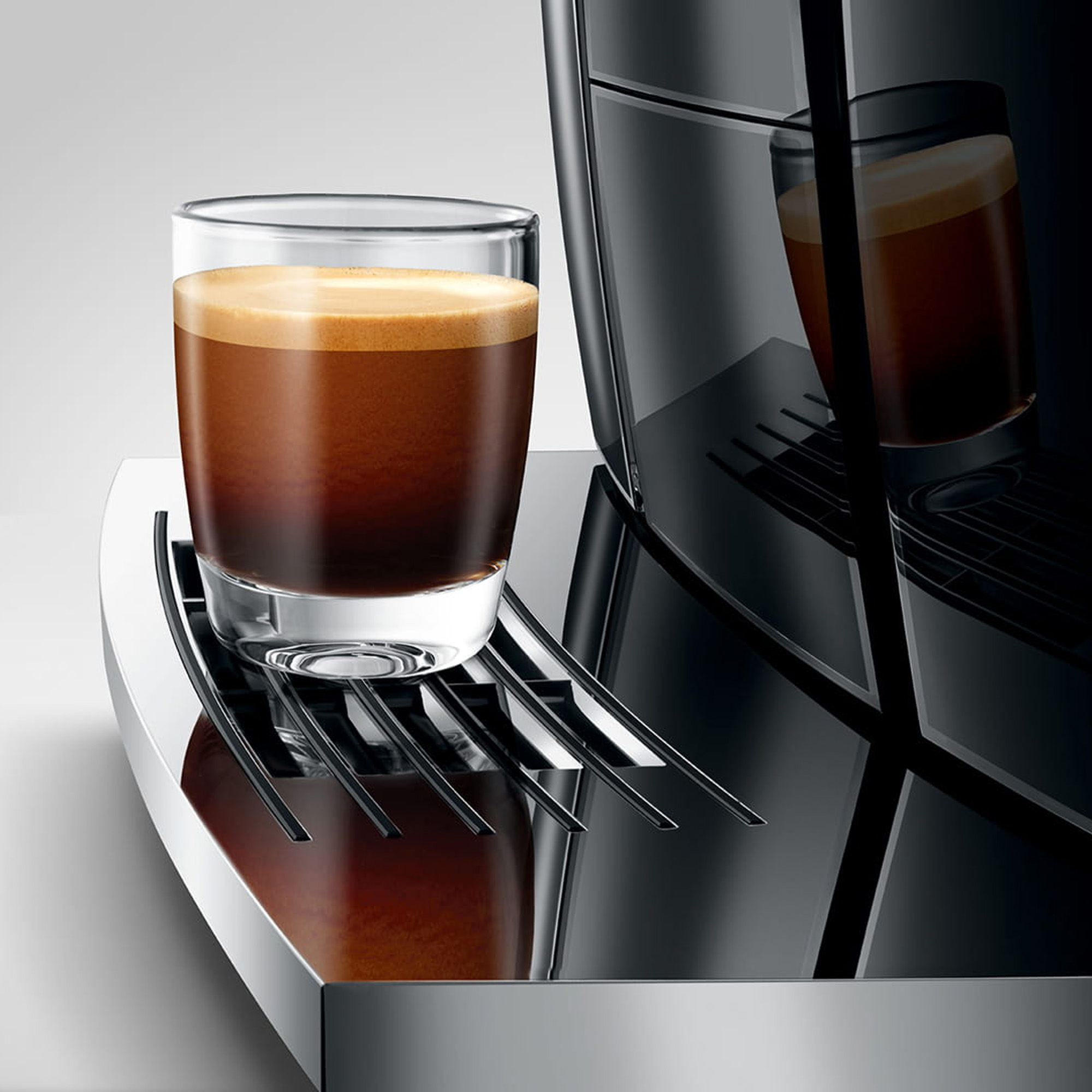 Jura GIGA 10 Freestanding Fully Automatic Coffee Machine 15478 - Diamond Black Jura GIGA 10 Freestanding Fully Automatic Coffee Machine 15478 - Diamond Black