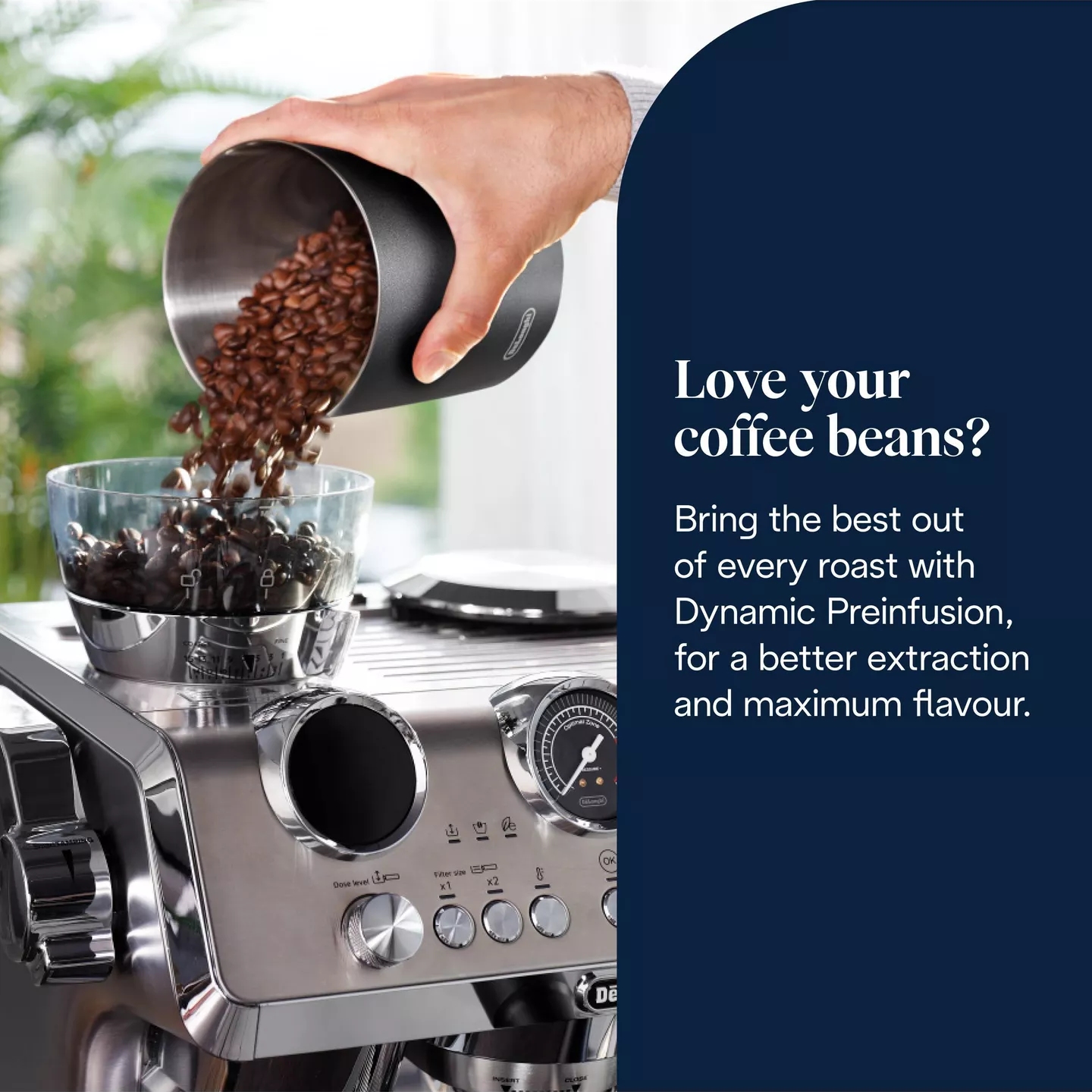 De'Longhi La Specialista Maestro Bean to Cup Coffee Machine EC9885.M - Silver De'Longhi La Specialista Maestro Bean to Cup Coffee Machine EC9885.M - Silver