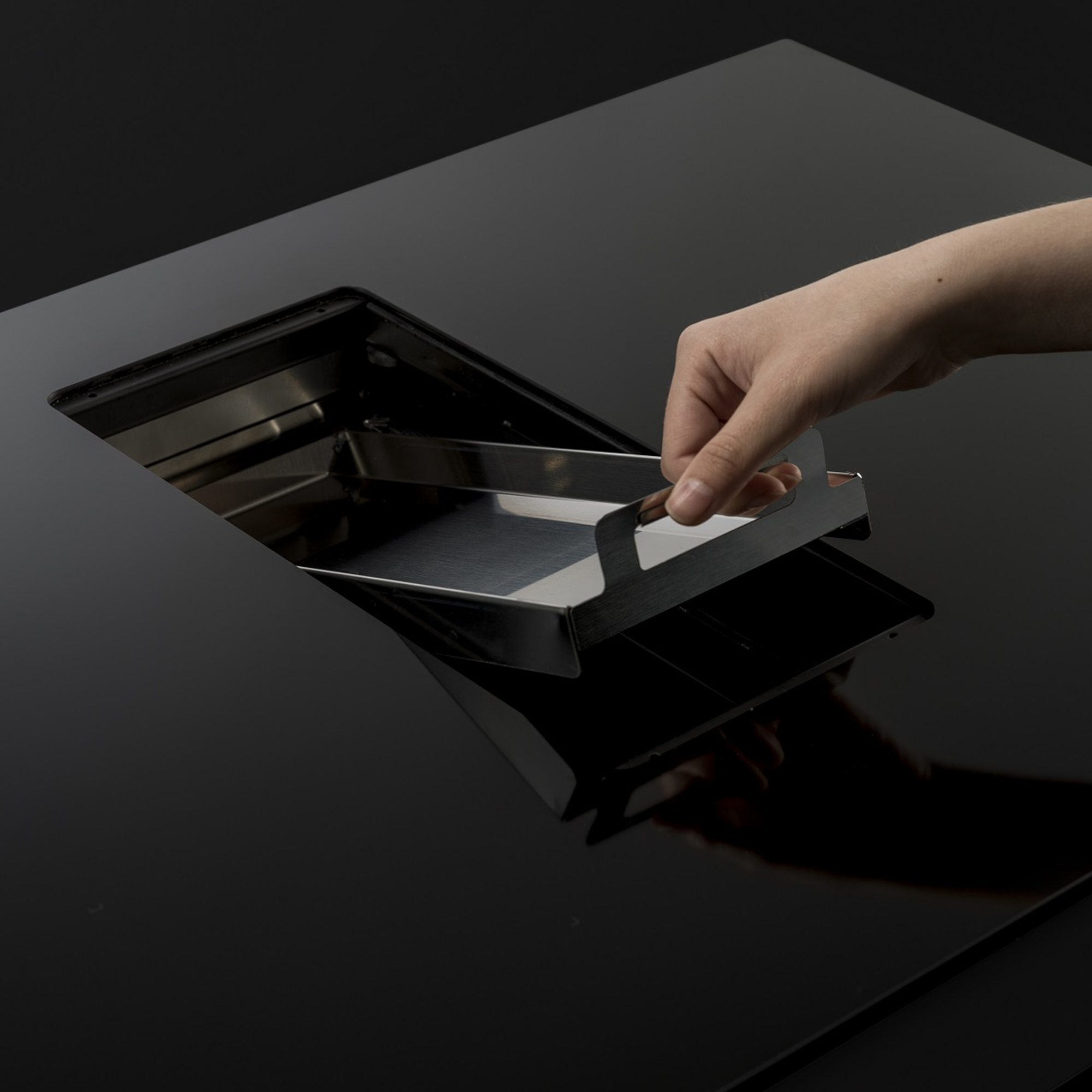 Miro AMADEUS 80cm Air Venting Induction Hob 277155 - Black Miro AMADEUS 80cm Air Venting Induction Hob 277155 - Black