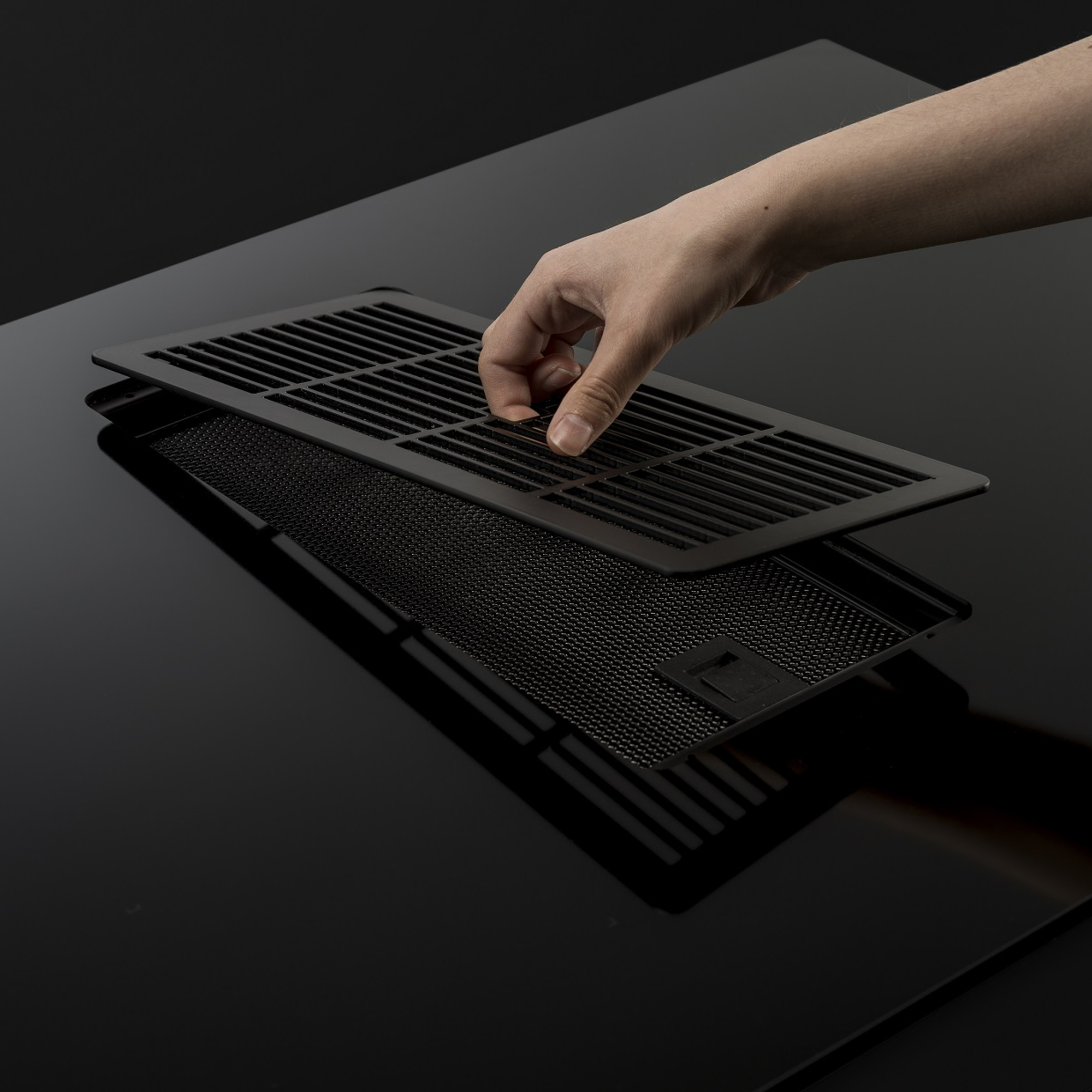 Miro AMADEUS 80cm Air Venting Induction Hob 277155 - Black Miro AMADEUS 80cm Air Venting Induction Hob 277155 - Black