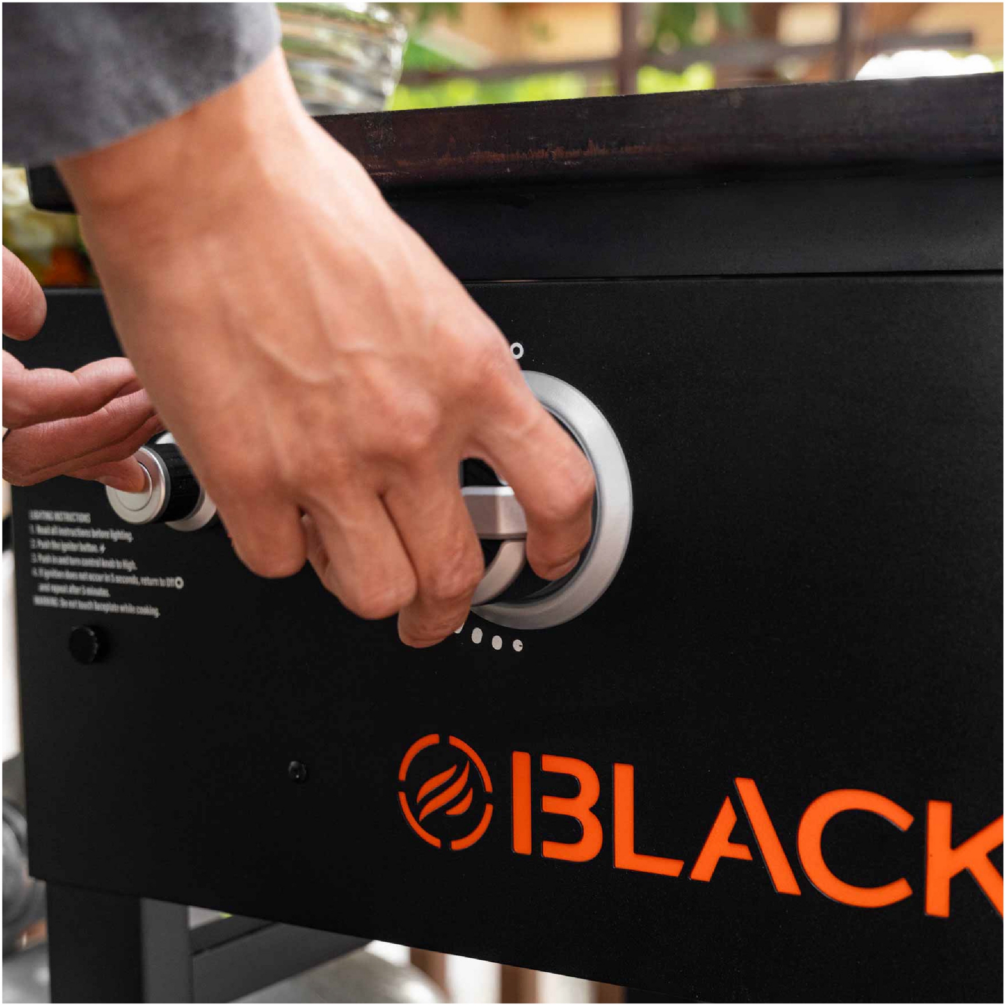 Blackstone 28" Griddle Cooking Station 257-2145EU - Black Blackstone 28" Griddle Cooking Station 257-2145EU - Black